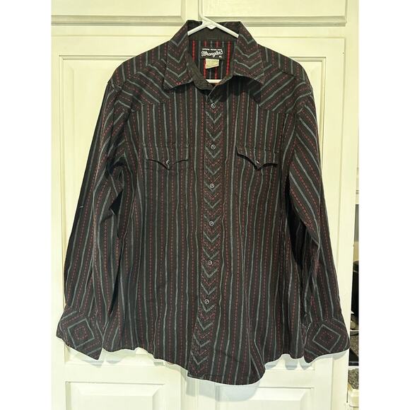 Vintage Wrangler Western Mens Size XL Pearl Snap Shirt Aztec Long Sleeve - Picture 1 of 6